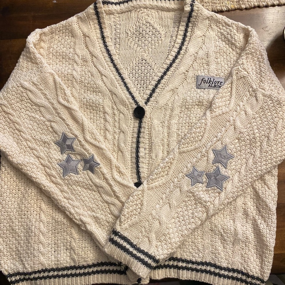 Taylor Swift Folklore Album Cardigan